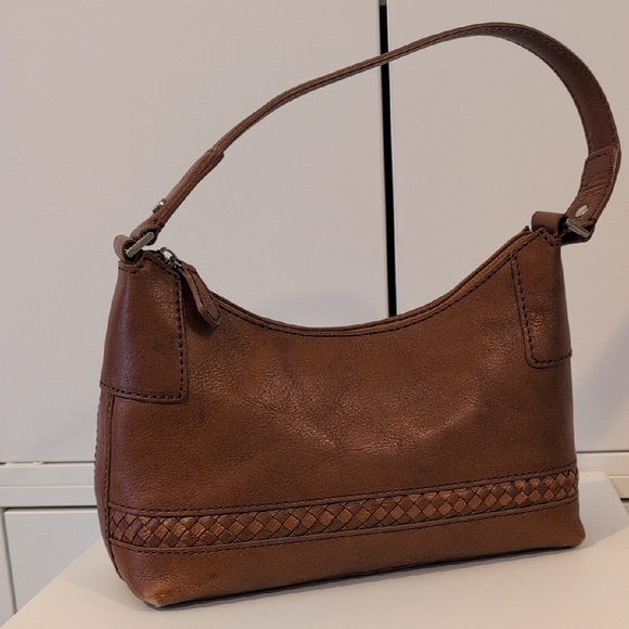 Wilsons Leather Tan Shoulder Bag - Picture 4 of 6